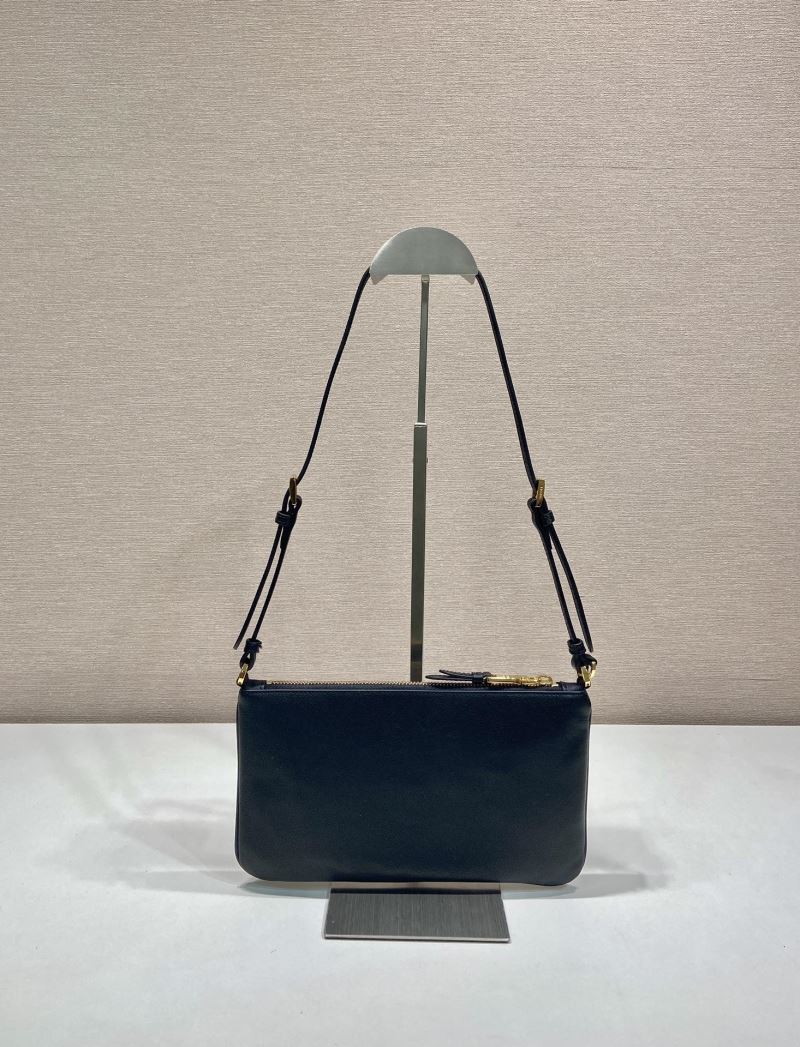 Pra*a hobo bags